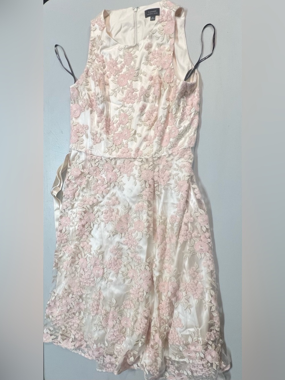 Tahari Arthur S. Levine Size 16 Pink Floral Embroidered Lace Formal Midi Dress